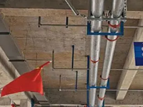 望都管廊支架的安装方法